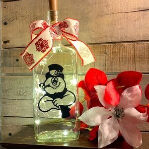 Hand Crafted- Frosty lantern